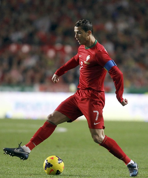Cristiano Ronaldo stepovers with Portugal