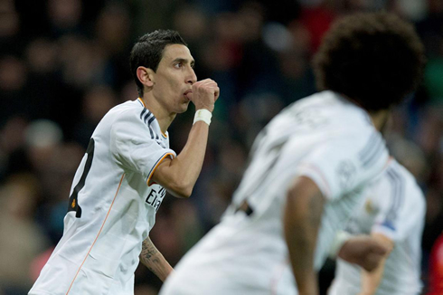 Angel Di María sucking his thumb, after scoring for Real Madrid