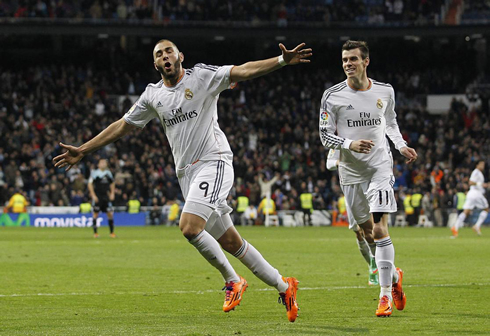Karim Benzema celebrating goal with Gareth Bale