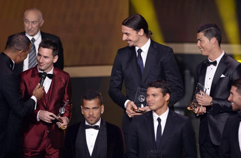 Zlatan Ibrahimovic and Cristiano Ronaldo laughing of Lionel Messi's red suit, in FIFA Ballon d'Or 2013