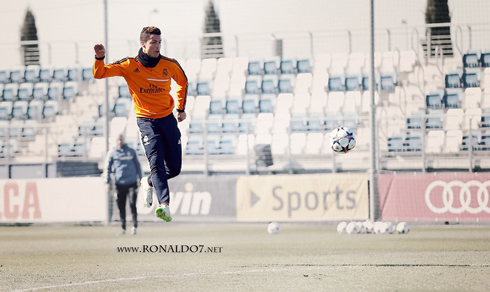 Cristiano Ronaldo finishing an attacking drill in training