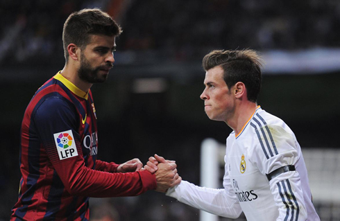 Gerard Piqué and Gareth Bale in Barcelona vs Real Madrid