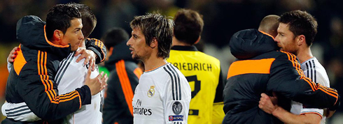 Cristiano Ronaldo hugging his teammates after the match against Borussia Dortmund