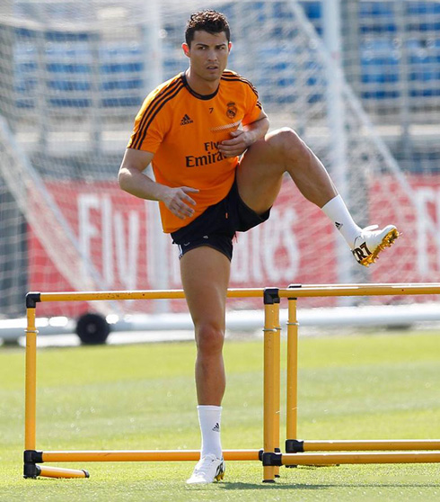 Cristiano Ronaldo doing fitness drills