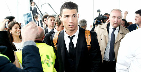 Cristiano Ronaldo and Real Madrid entourage arriving to Munich