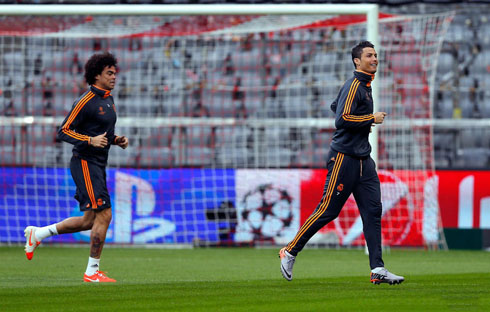 Pepe and Cristiano Ronaldo in Real Madrid training