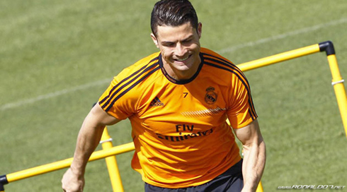 Cristiano Ronaldo effort face expression while running in training