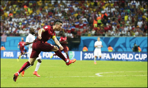 Cristiano Ronaldo shooting power in Portugal 2-2 USA, for the FIFA World Cup 2014