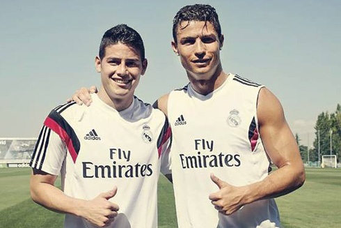James Rodríguez and Cristiano Ronaldo in Real Madrid's first day of training in 2014