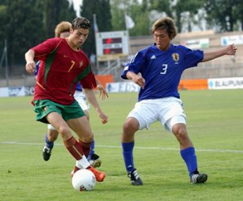 Cristiano Ronaldo in Portugal vs Japan, at the Toulon tournament of 2003