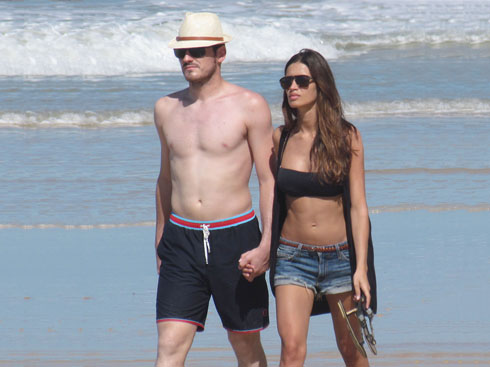 Iker Casillas shirtless on the beach, with his girlfriend Sara Carbonero