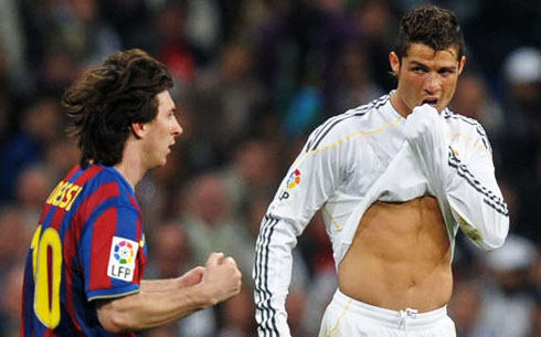 Messi and Cristiano Ronaldo in a Real Madrid vs Barcelona game
