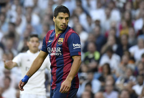 Luis Suárez making his debut for Barcelona against Real Madrid