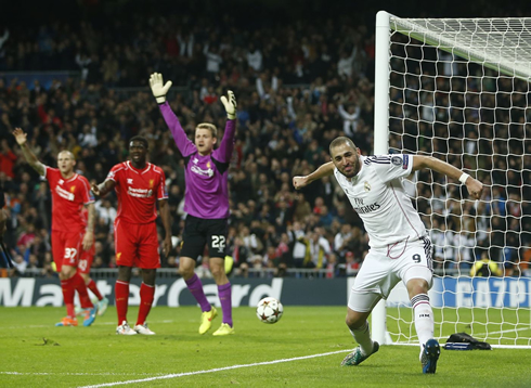 Karim Benzema goal celebration in Real Madrid 1-0 Liverpool
