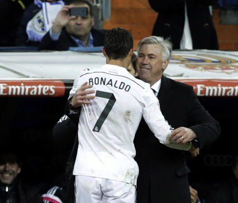 Carlo Ancelotti and Cristiano Ronaldo hugging each other