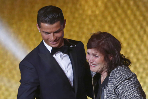 Cristiano Ronaldo next to his mother Dolores Aveiro, at the 2014 FIFA Ballon d'Or gala