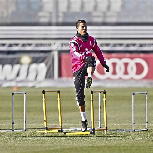 Cristiano Ronaldo doing fitness drills in Real Madrid practice