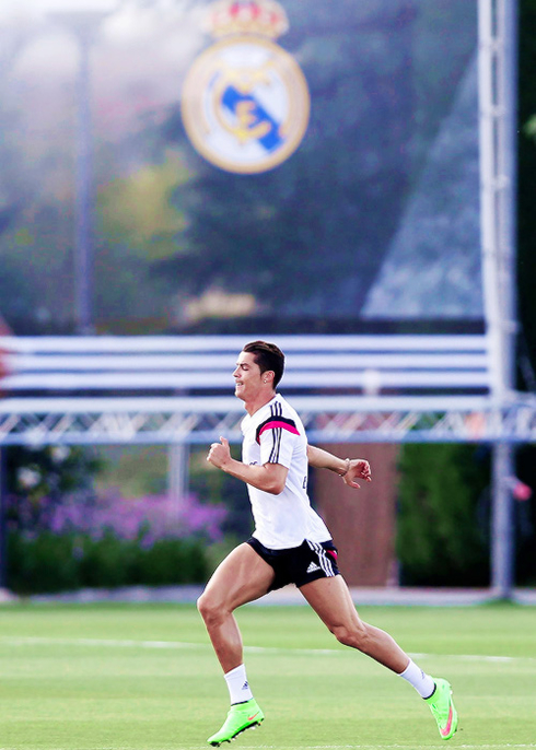 Cristiano Ronaldo training his speed and acceleration