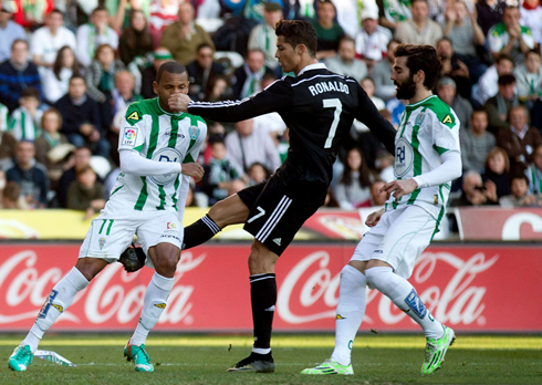 Cristiano Ronaldo hitting his opponent with a slap and a kick