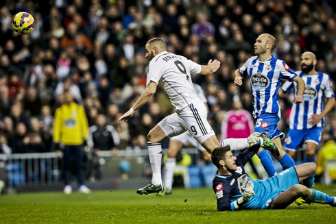 Karim Benzema goal in Real Madrid 2-0 Deportivo