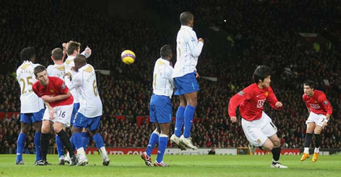 Cristiano Ronaldo free-kick goal in Manchester United vs Portsmouth, in 2008