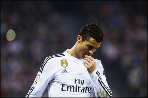 Cristiano Ronaldo thinking a lot during a Real Madrid game