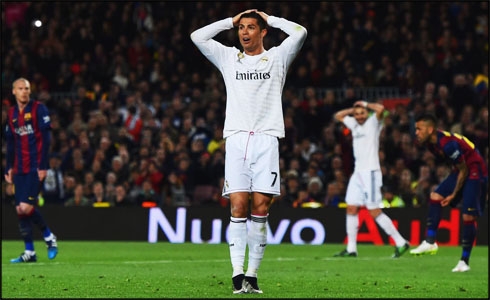 Cristiano Ronaldo surprise reaction at the Camp Nou