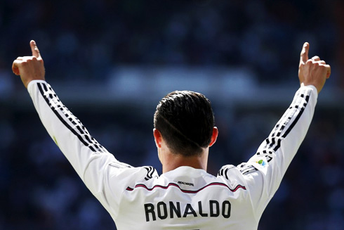 Cristiano Ronaldo raising his two arms