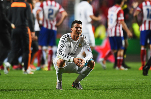 Cristiano Ronaldo smiling in Real Madrid vs Atletico