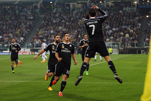 Cristiano Ronaldo celebrates his goal in Turin, in Juventus 2-1 Real Madrid