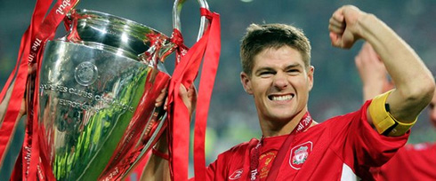 Steven Gerrard holding the Champions League cup for Liverpool in 2015