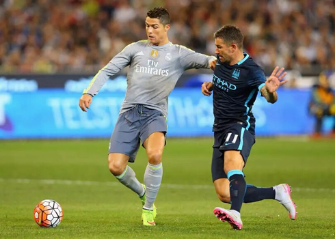 Cristiano Ronaldo scoring his goal in Real Madrid's 4-1 win over Man City