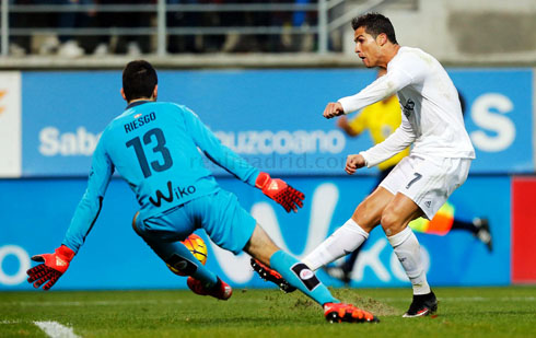 Cristiano Ronaldo finishing a scoring chance