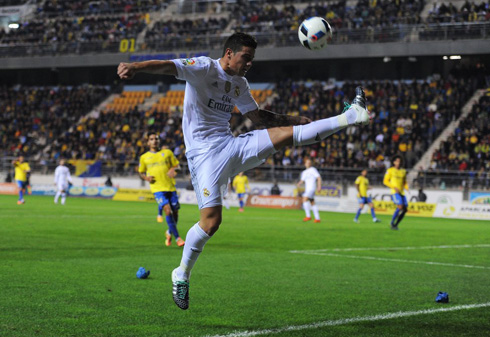 James Rodríguez's ball control in Cadiz 1-3 Real Madrid