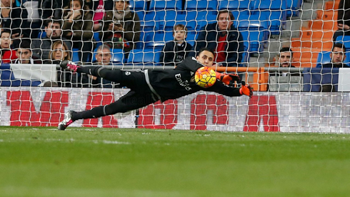 Keylor Navas stretches to make a save in Real Madrid goal