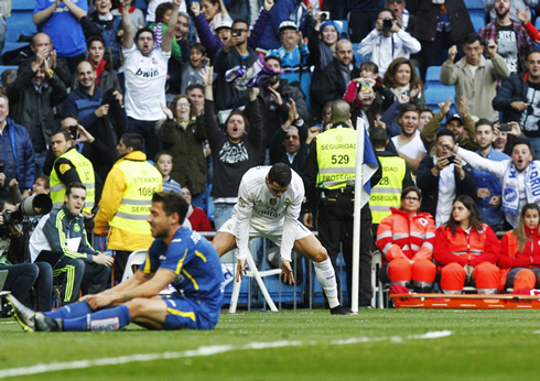 Cristiano Ronaldo turns his back to the fans to celebrate Real Madrid goal