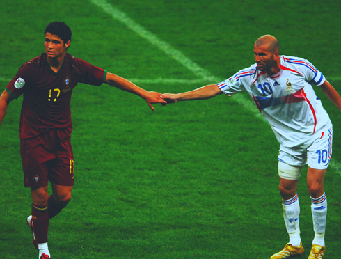 Cristiano Ronaldo vs Zidane in the EURO 2004