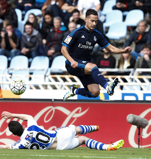 Lucas Vázquez jumping over an opponent in Real Sociedad vs Real Madrid