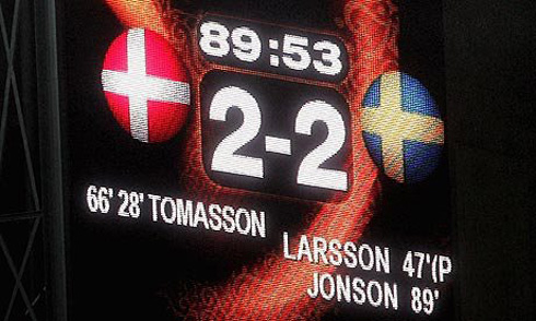 Denmark 2-2 Sweden for the EURO 2004