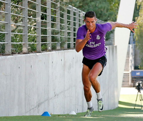 Ronaldo running drill in training