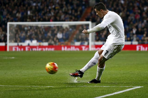 Cristiano Ronaldo free-kick strike