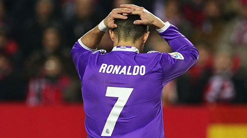 Cristiano Ronaldo frustrated after Real Madrid 2-1 loss against Sevilla