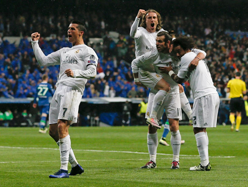 Cristiano Ronaldo celebrates Real Madrid goal in front of Modric, Bale and Marcelo
