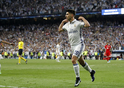 Marco Asensio scores for Real Madrid against Bayern Munich