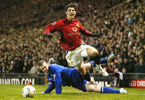 Cristiano Ronaldo tackled by Rooney in Manchester United vs Everton in 2003