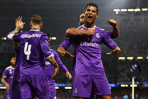 Juventus vs Real Madrid 1-4 Cristiano Ronaldo Goal 3/06/2017 Champions League HD animated gif