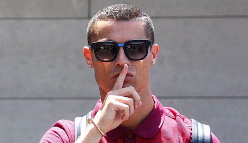 Cristiano Ronaldo demanding silence