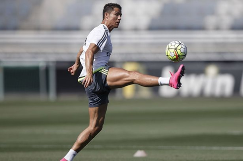 Cristiano Ronaldo training in Real Madrid