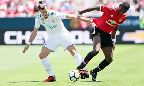 Gareth Bale playing in Real Madrid vs Manchester United in the ICC 2017 pre-season