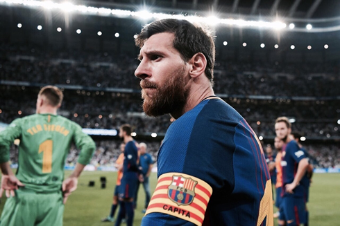 Lionel Messi disappointed at the Bernabéu after losing El Clasico in 2017